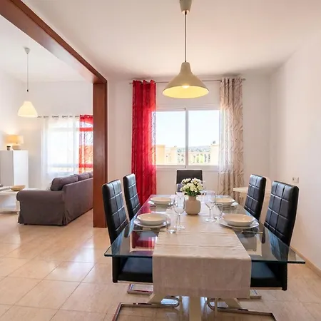 3br House With Pool *