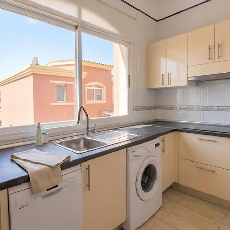 3br House With Pool Casa vacanze